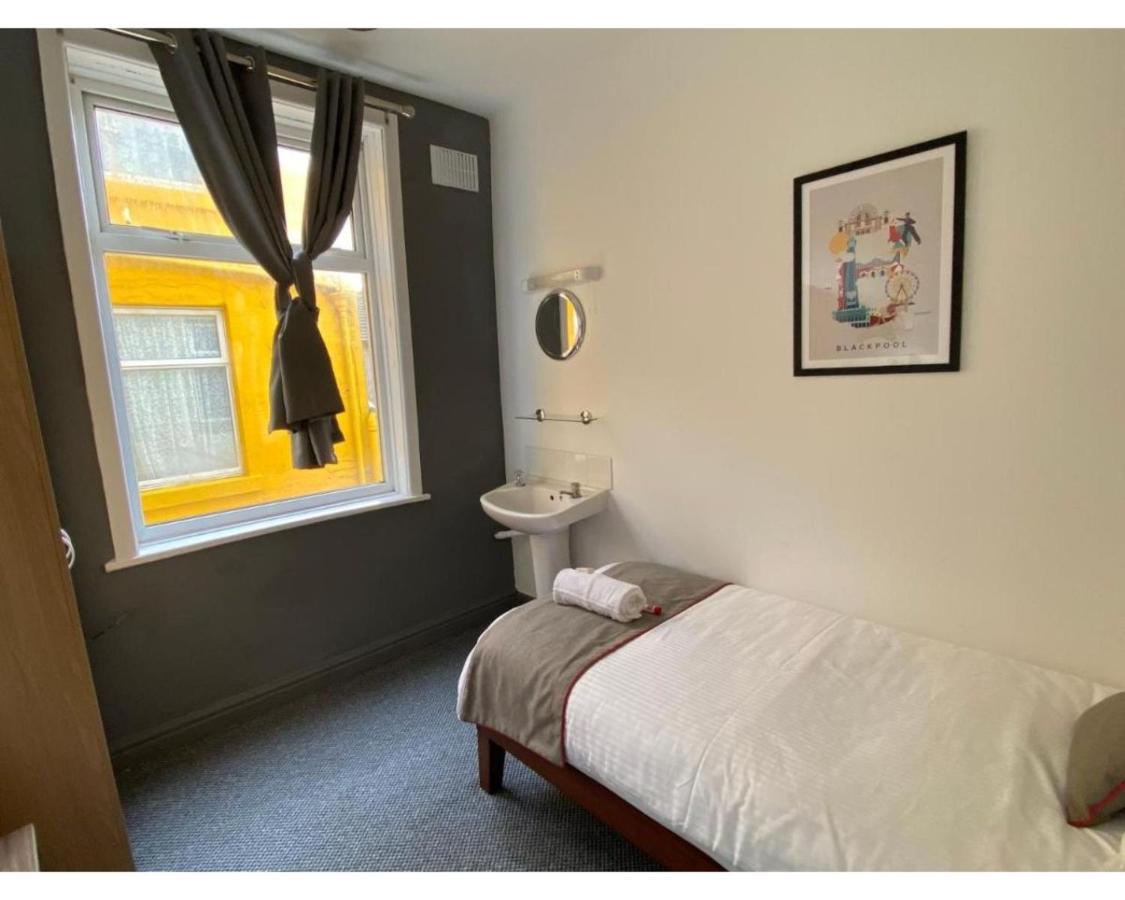 ホテル Bank Street ブラックプール 部屋 写真